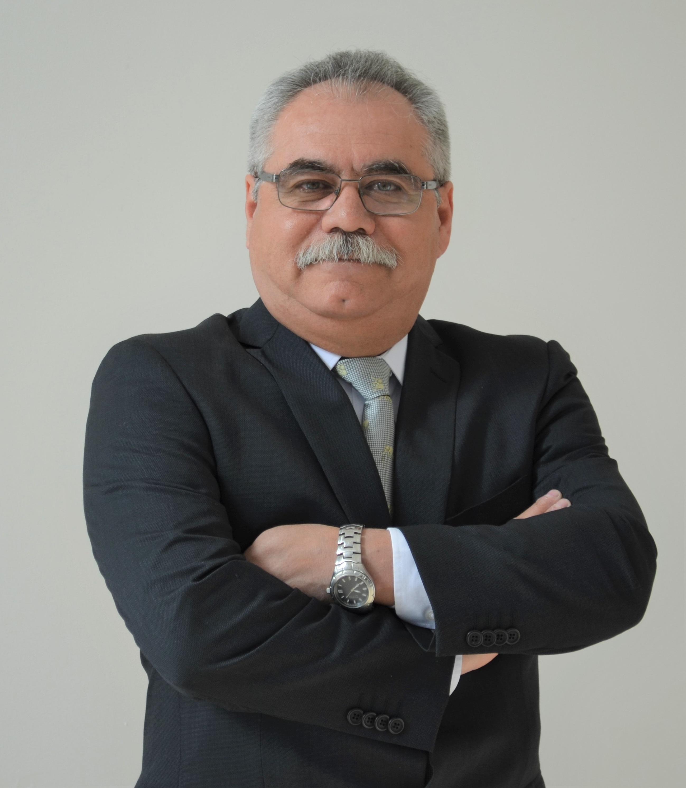 Dr. Antonio Serguei Ledezma Pérez