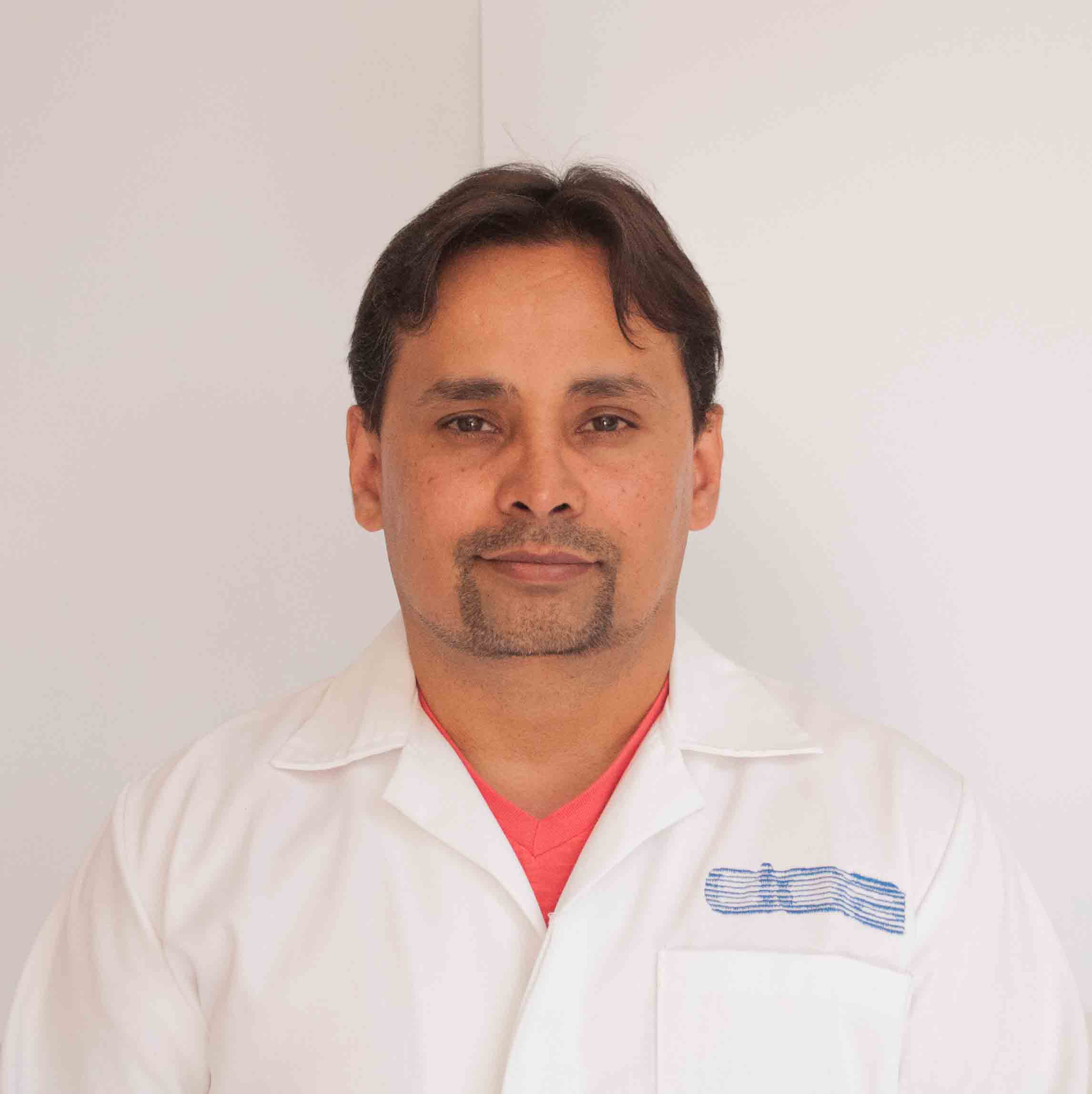 Dr. Rafael Aguirre Flores