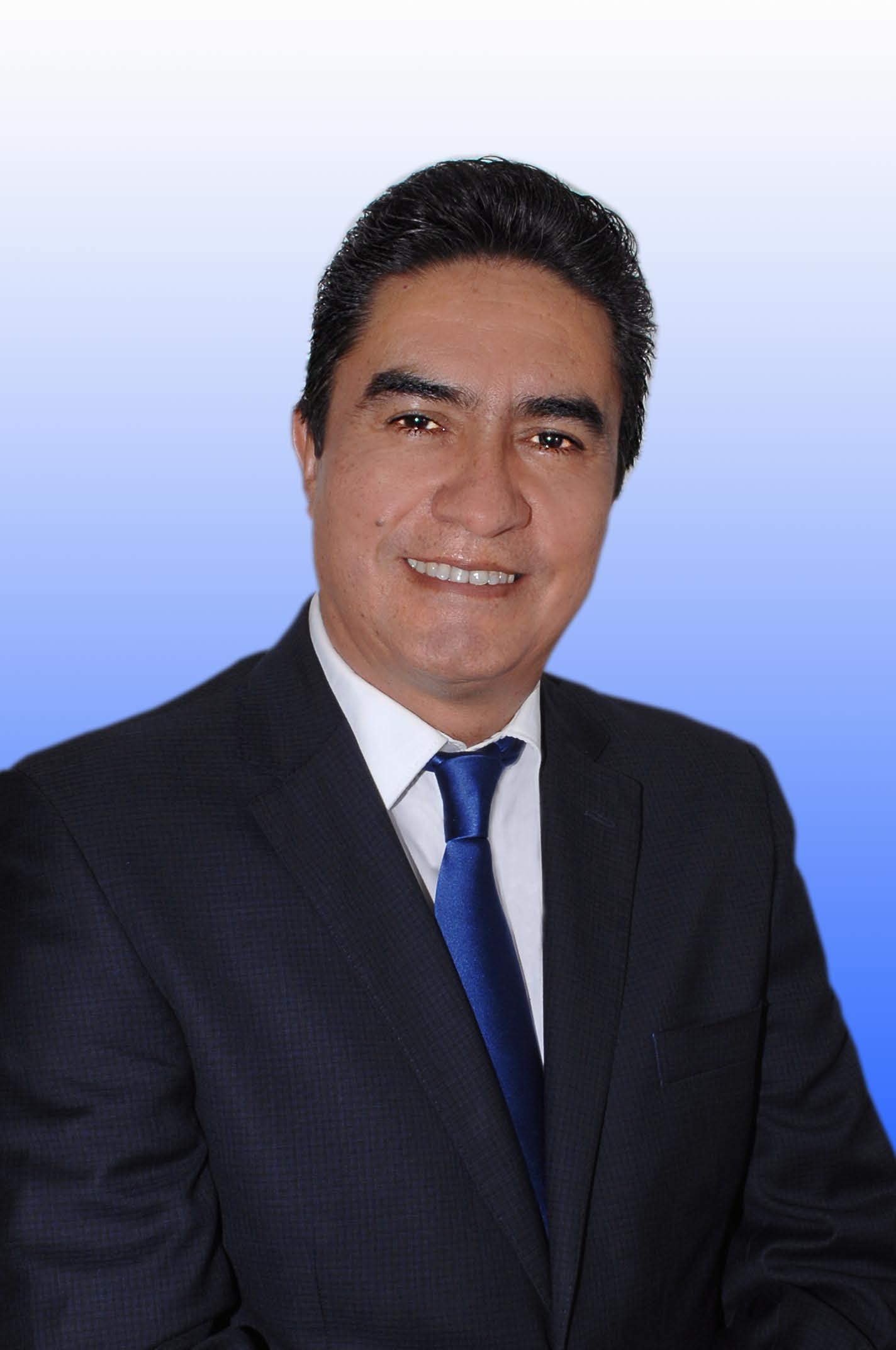 Dr. Rodolfo Flores Flores